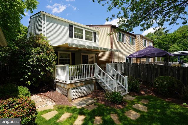17415 FOUNDERS MILL DR, Rockville, MD 20855