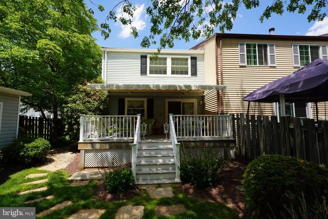 17415 FOUNDERS MILL DR, Rockville, MD 20855