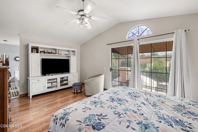 680 Sedgeworth Court, Simi Valley, CA 93065