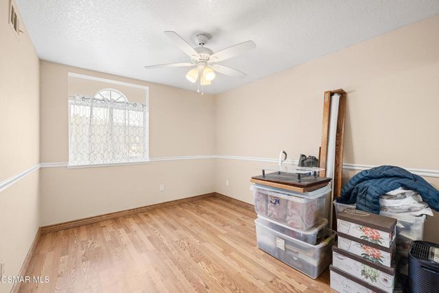 680 Sedgeworth Court, Simi Valley, CA 93065