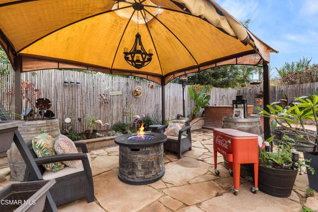 680 Sedgeworth Court, Simi Valley, CA 93065