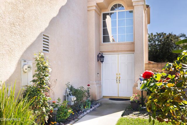 680 Sedgeworth Court, Simi Valley, CA 93065