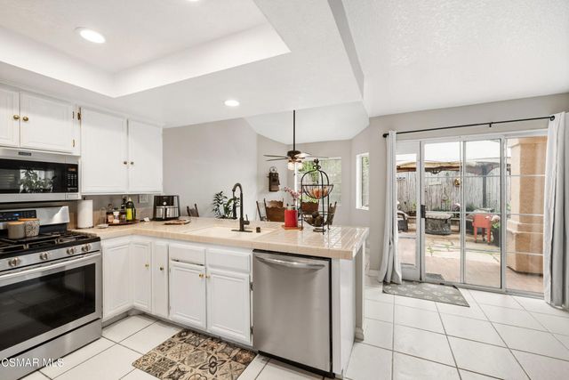 680 Sedgeworth Court, Simi Valley, CA 93065