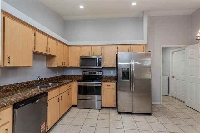 514 DUNBAR AVENUE, Winter Garden, FL 34787