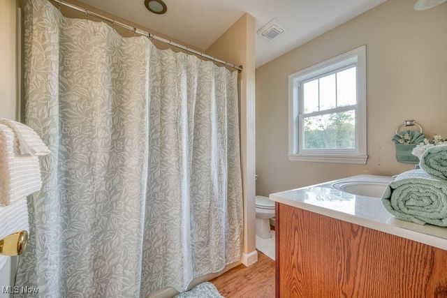 5396 W Maple Avenue, Geneva, OH 44041