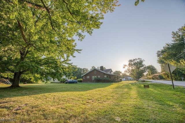 5396 W Maple Avenue, Geneva, OH 44041