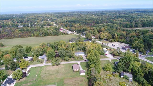 5396 W Maple Avenue, Geneva, OH 44041