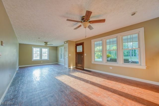 5396 W Maple Avenue, Geneva, OH 44041