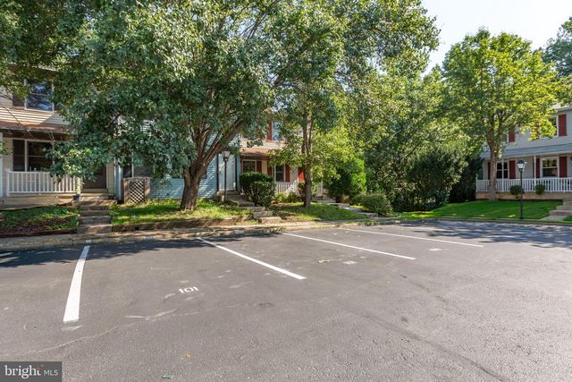 5131 REDBUD RD, Fredericksburg, VA 22407