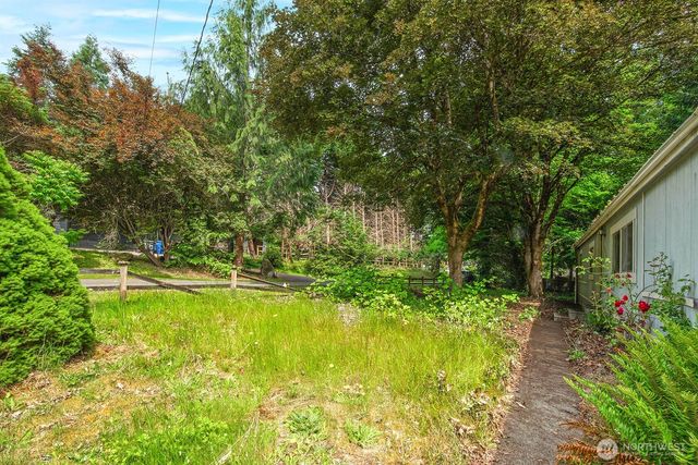 20115 49th Drive SE, Bothell, WA 98012
