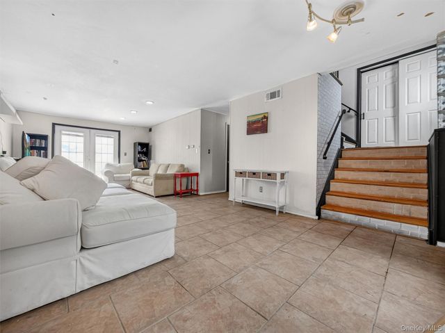 54 Blauvelt Road, Blauvelt, NY 10913