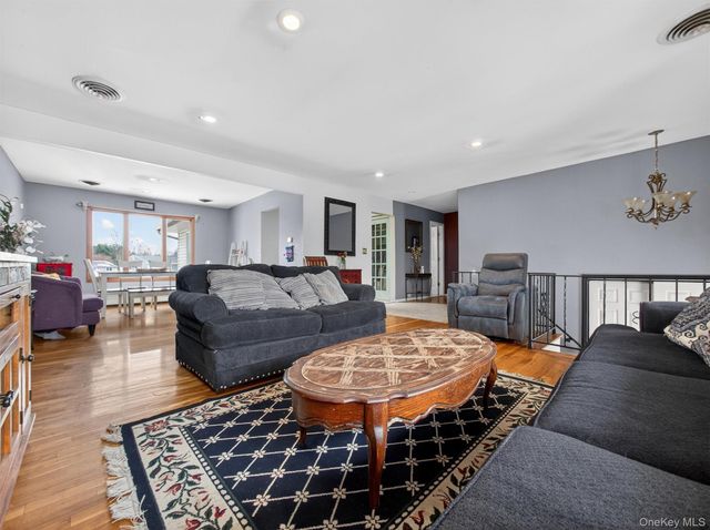 54 Blauvelt Road, Blauvelt, NY 10913