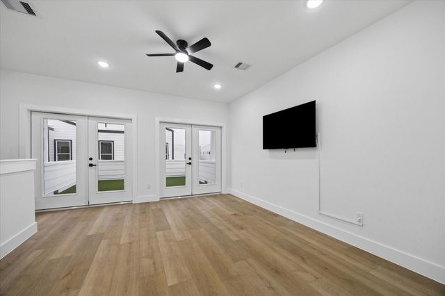 118 Velasco Street, Houston, TX 77003