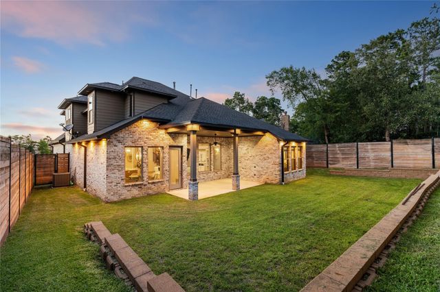 12379 Pebble View Drive, Conroe, TX 77304