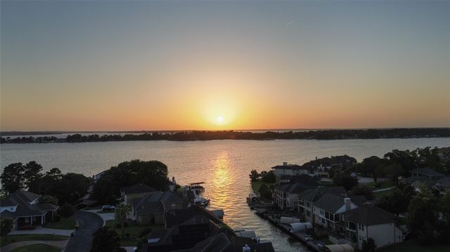 12379 Pebble View Drive, Conroe, TX 77304