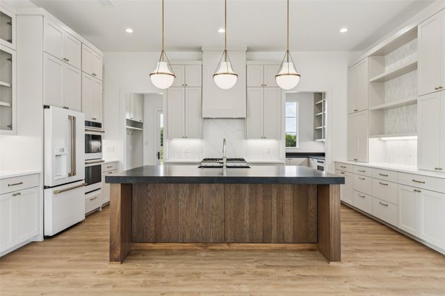 4930 Magnolia Trail, Midlothian, TX 76065