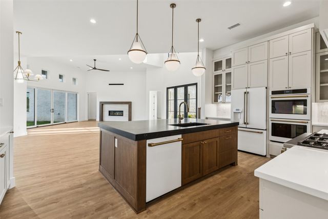 4930 Magnolia Trail, Midlothian, TX 76065