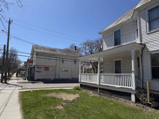 384 North Street, Burlington, VT 05401
