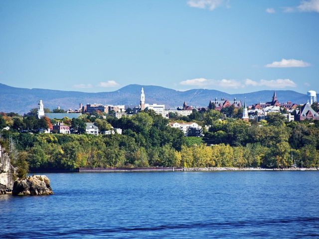 384 North Street, Burlington, VT 05401