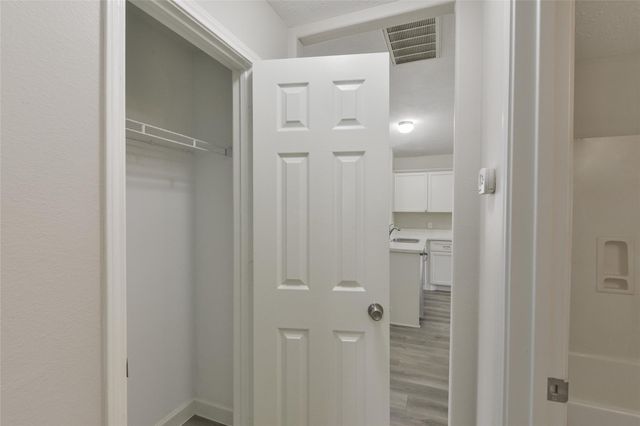 13027 Lark Point Court, Houston, TX 77044