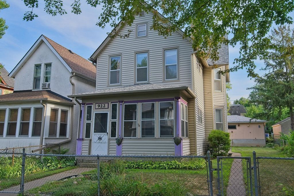 922 Beech Street, Saint Paul, MN 55106