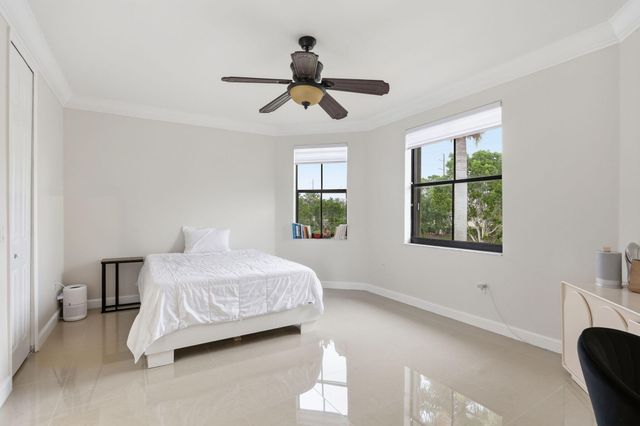 18662 SW 17th Court, Miramar, FL 33029