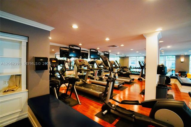 1900 Van Buren St 118B, Hollywood, FL 33020
