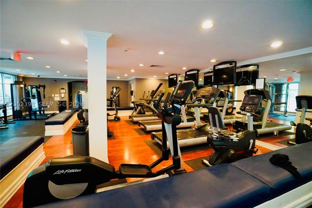 1900 Van Buren St 118B, Hollywood, FL 33020