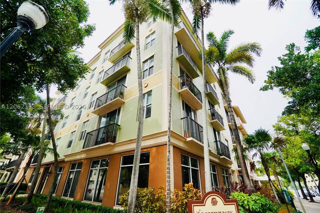 1900 Van Buren St 118B, Hollywood, FL 33020