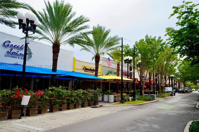 1900 Van Buren St 118B, Hollywood, FL 33020