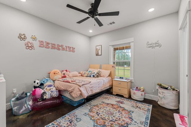 45 Entrekin Ln., Purvis, MS 39475