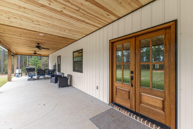 45 Entrekin Ln., Purvis, MS 39475