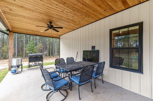 45 Entrekin Ln., Purvis, MS 39475