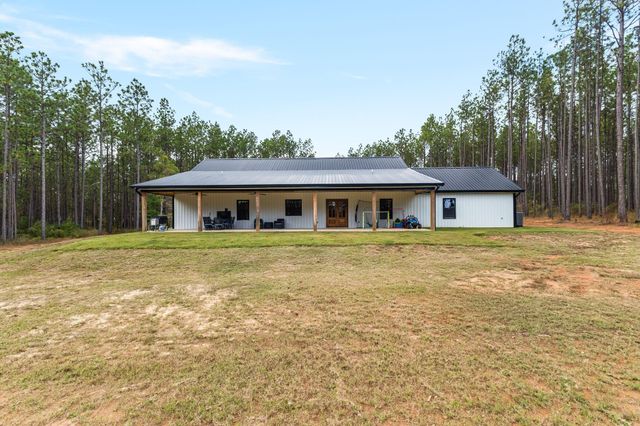 45 Entrekin Ln., Purvis, MS 39475