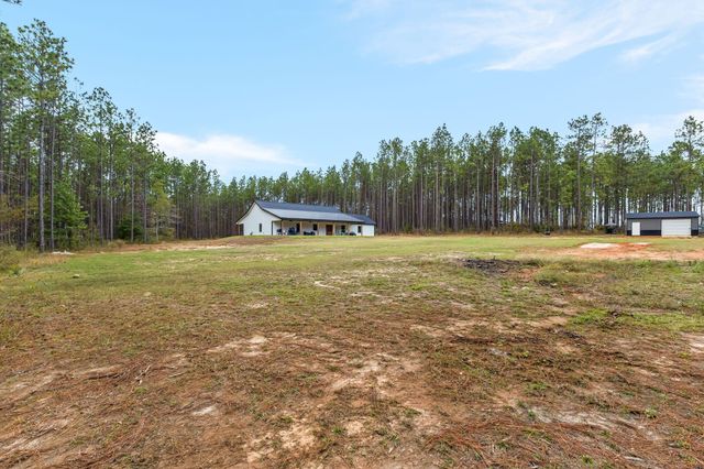 45 Entrekin Ln., Purvis, MS 39475