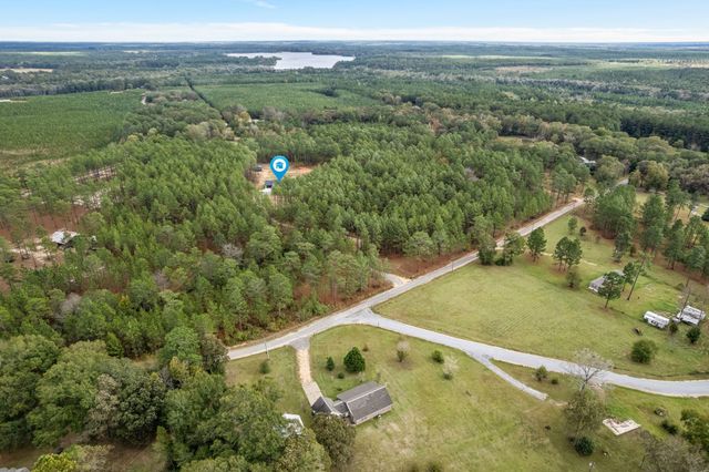 45 Entrekin Ln., Purvis, MS 39475