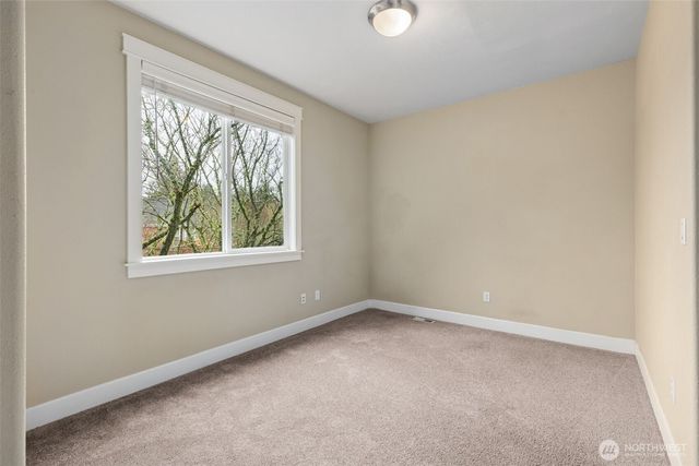 7633 Countrywood Drive SE, Olympia, WA 98501