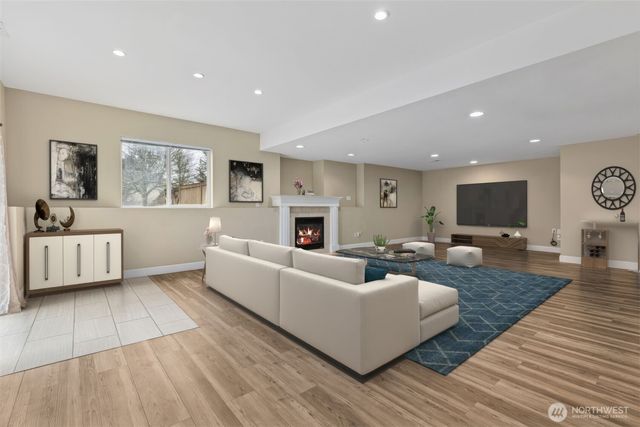 7633 Countrywood Drive SE, Olympia, WA 98501