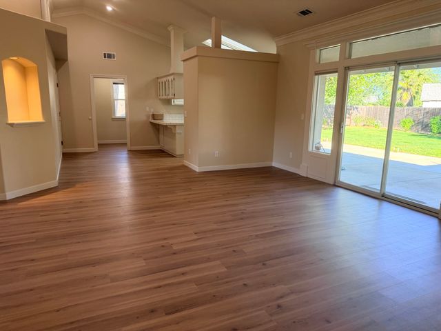 4365 Heather Ridge Lane, Redding, CA 96001