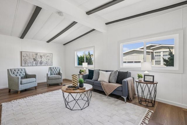 423 Chateau la Salle Drive, San Jose, CA 95111