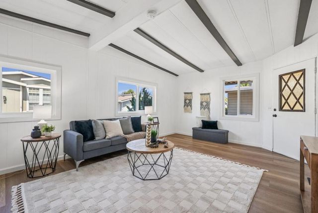 423 Chateau la Salle Drive, San Jose, CA 95111