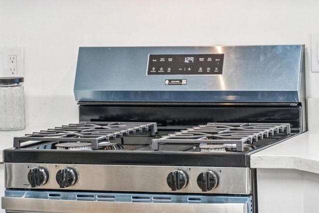 423 Chateau la Salle Drive, San Jose, CA 95111