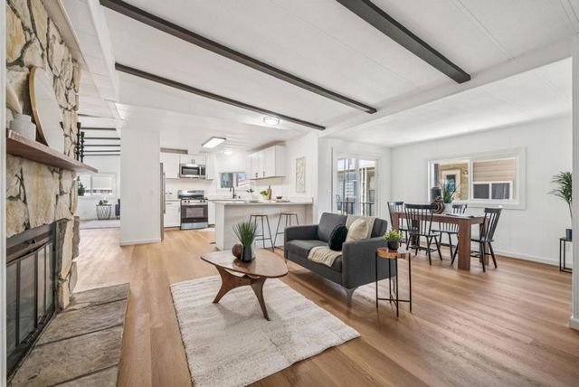 423 Chateau la Salle Drive, San Jose, CA 95111