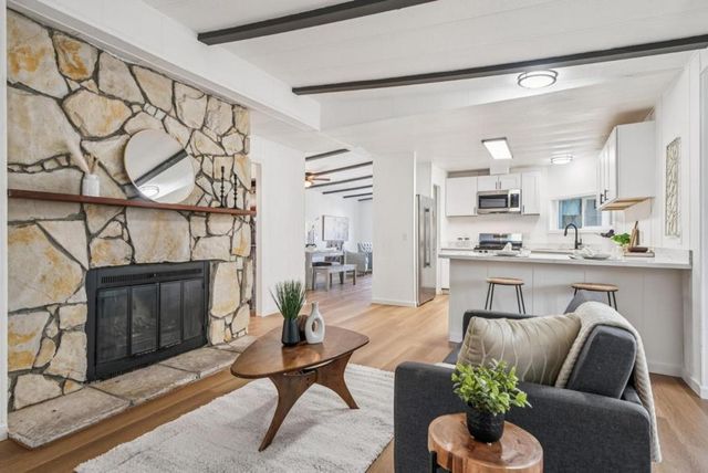 423 Chateau la Salle Drive, San Jose, CA 95111