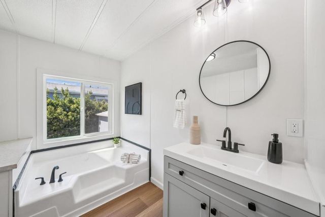 423 Chateau la Salle Drive, San Jose, CA 95111