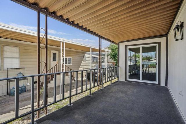 423 Chateau la Salle Drive, San Jose, CA 95111