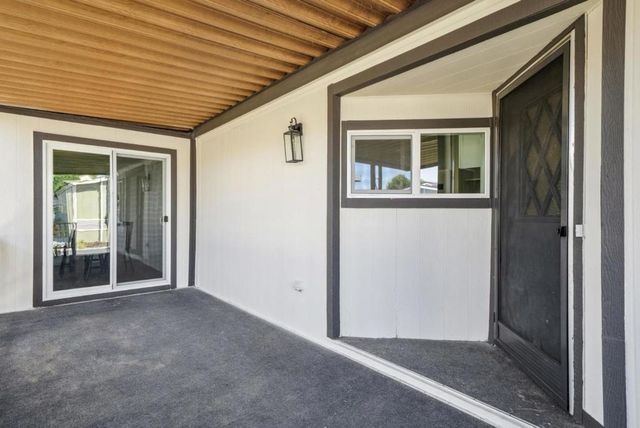 423 Chateau la Salle Drive, San Jose, CA 95111