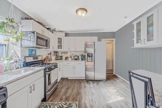 504 Fire Island Avenue 2, Babylon, NY 11702