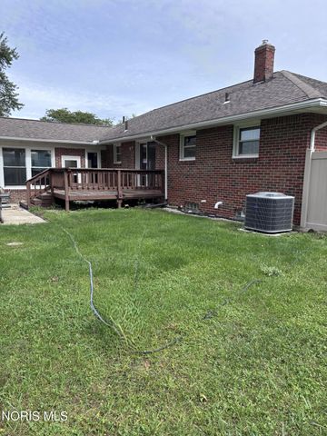 640 N Fostoria Road, Northwood, OH 43619