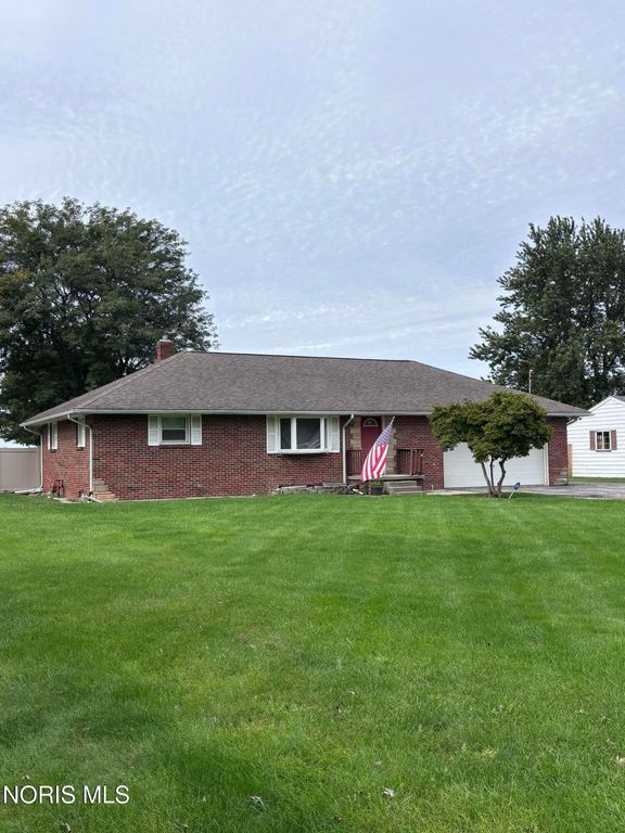 640 N Fostoria Road, Northwood, OH 43619